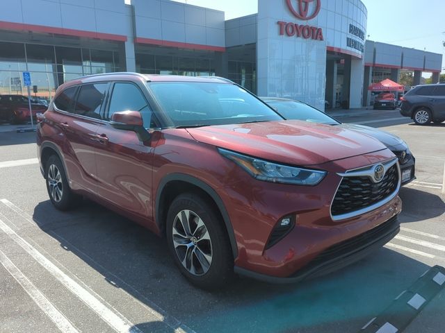 2020 Toyota Highlander XLE