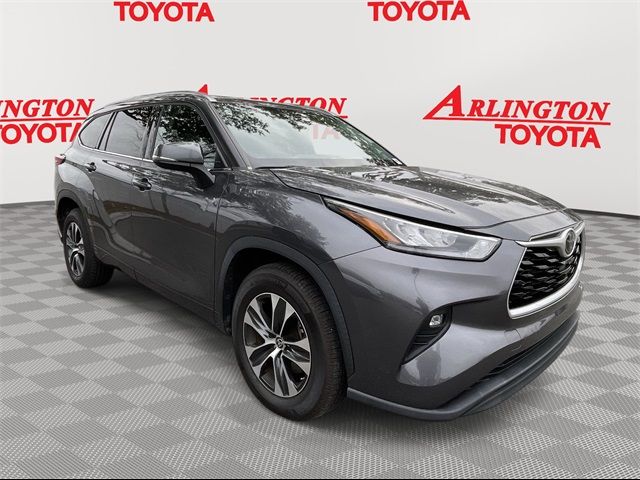 2020 Toyota Highlander XLE