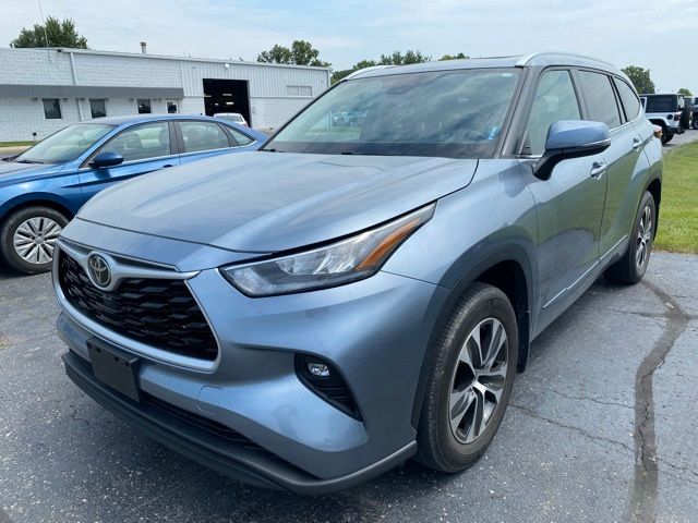 2020 Toyota Highlander XLE