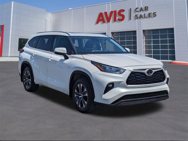 2020 Toyota Highlander XLE