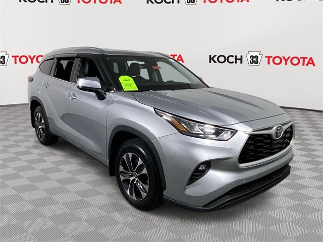 2020 Toyota Highlander XLE