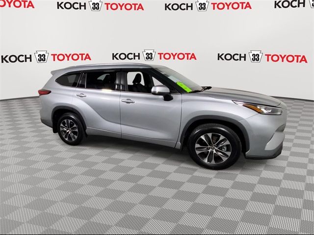 2020 Toyota Highlander XLE