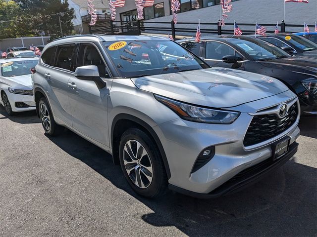 2020 Toyota Highlander XLE