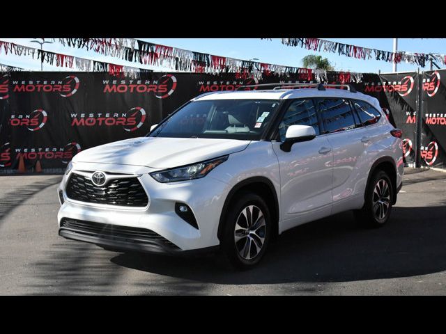 2020 Toyota Highlander XLE