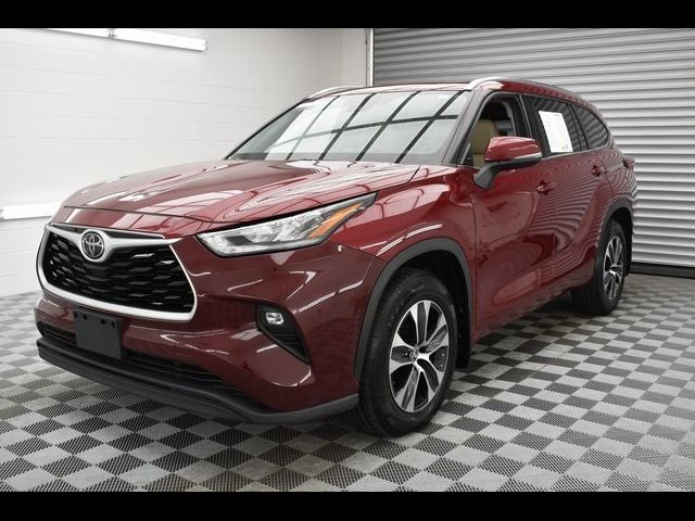 2020 Toyota Highlander XLE