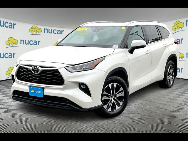 2020 Toyota Highlander XLE