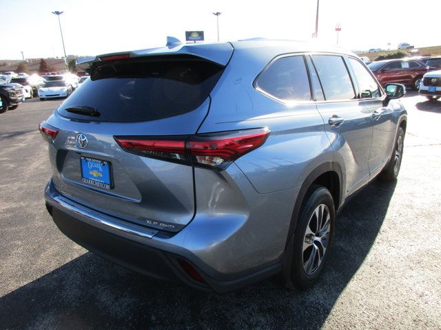 2020 Toyota Highlander XLE