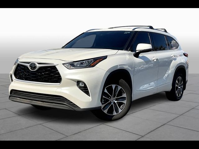 2020 Toyota Highlander XLE