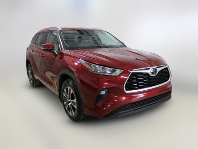 2020 Toyota Highlander XLE