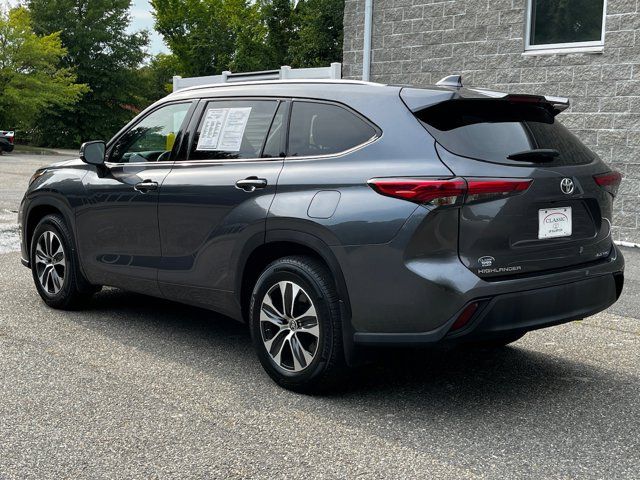 2020 Toyota Highlander XLE