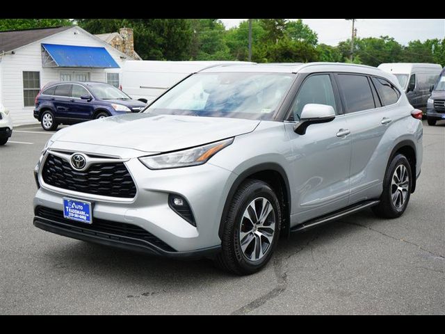 2020 Toyota Highlander XLE