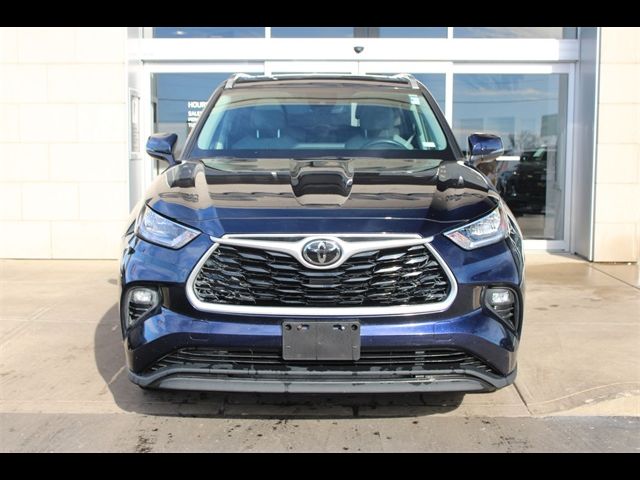 2020 Toyota Highlander XLE