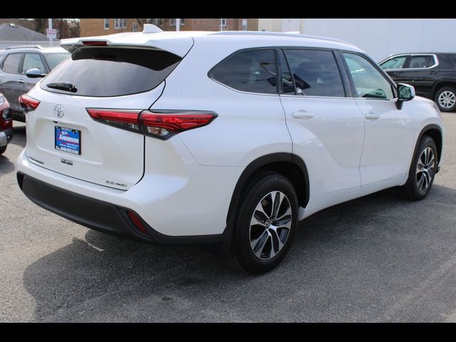 2020 Toyota Highlander XLE