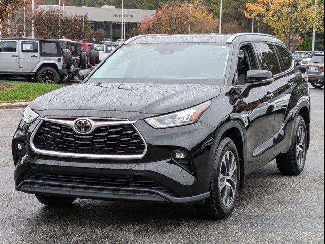 2020 Toyota Highlander XLE