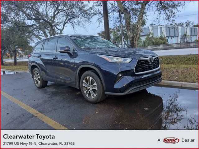 2020 Toyota Highlander XLE