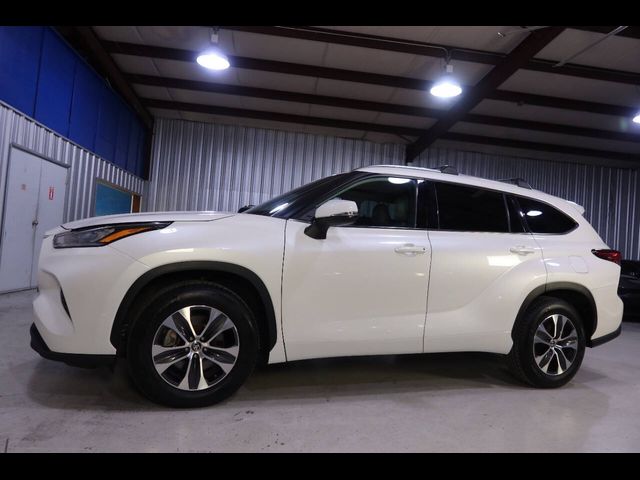 2020 Toyota Highlander XLE