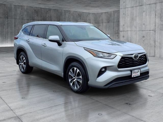 2020 Toyota Highlander XLE