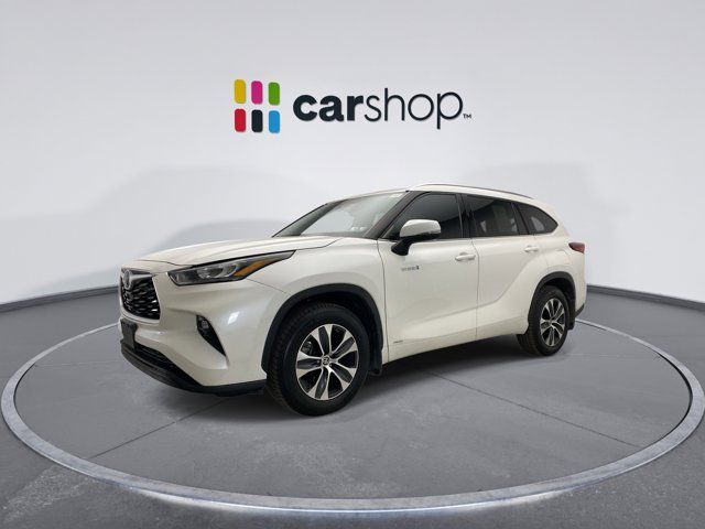 2020 Toyota Highlander Hybrid XLE