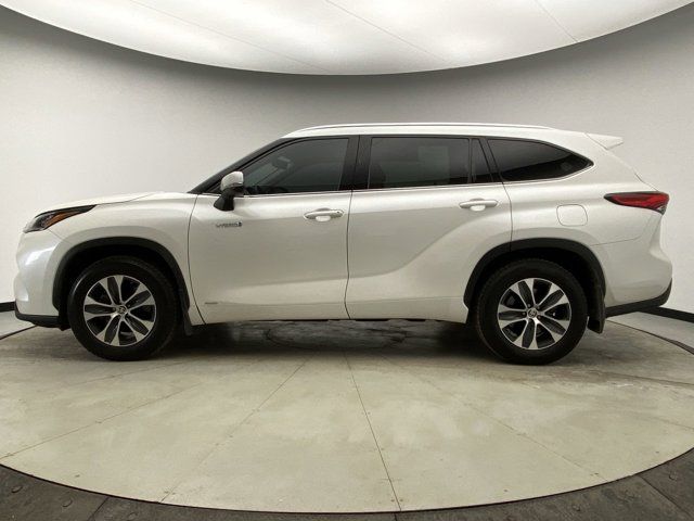 2020 Toyota Highlander Hybrid XLE