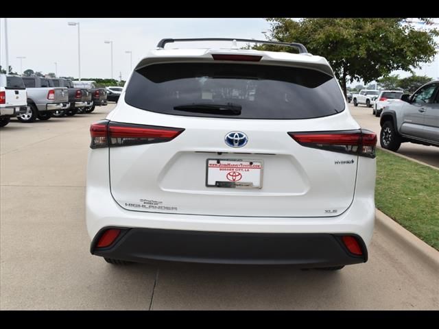 2020 Toyota Highlander Hybrid XLE