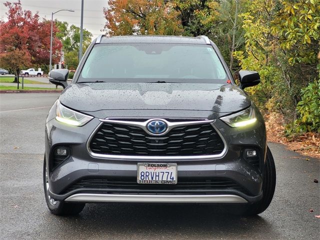 2020 Toyota Highlander Hybrid Platinum