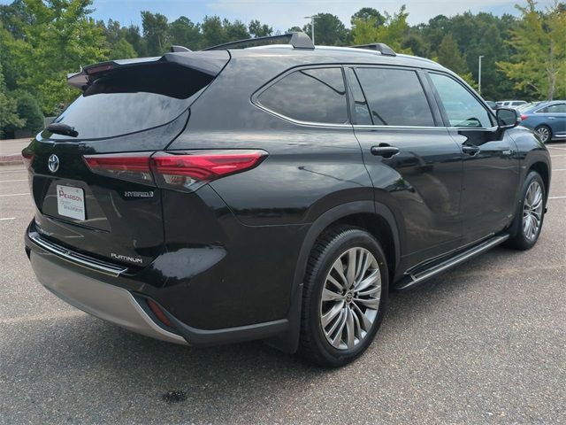 2020 Toyota Highlander Hybrid Platinum