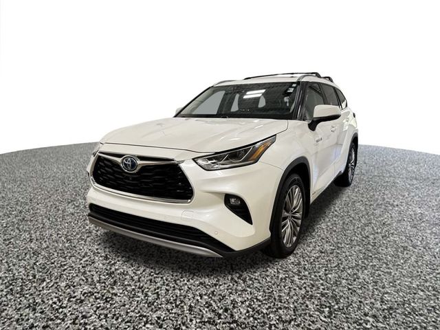 2020 Toyota Highlander Hybrid Platinum