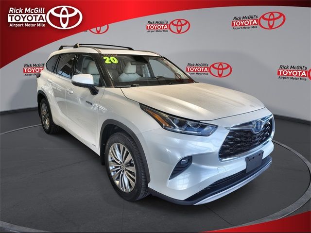 2020 Toyota Highlander Hybrid Platinum