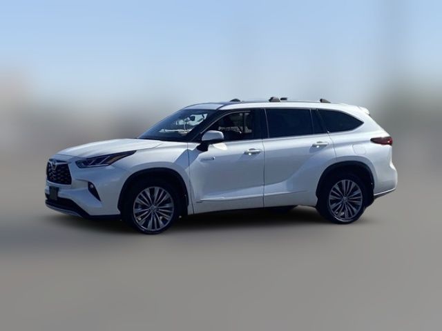 2020 Toyota Highlander Hybrid Platinum