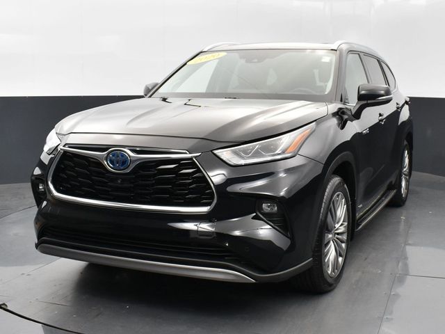 2020 Toyota Highlander Hybrid Platinum