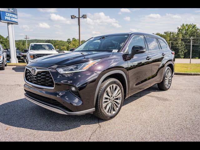 2020 Toyota Highlander Hybrid Platinum