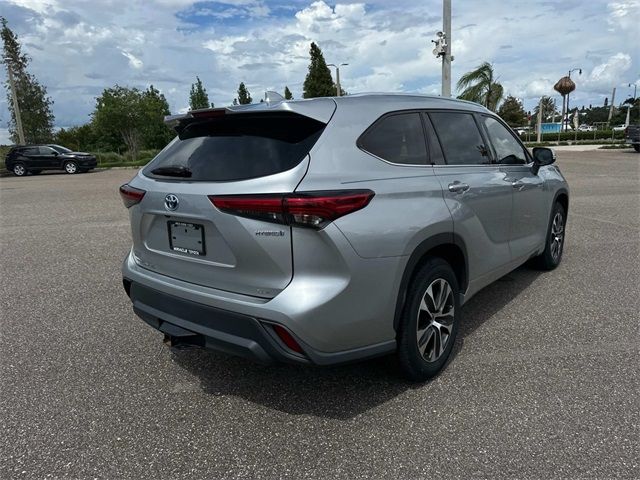 2020 Toyota Highlander Hybrid XLE