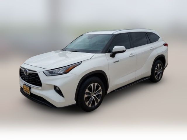 2020 Toyota Highlander Hybrid XLE