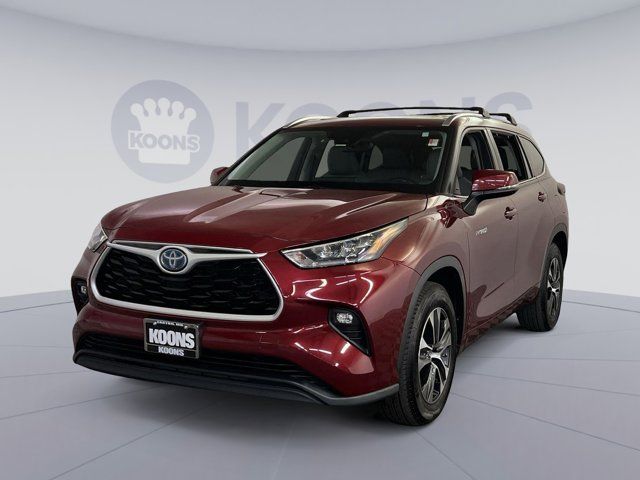 2020 Toyota Highlander Hybrid XLE