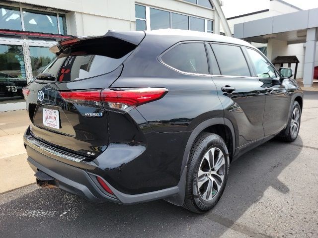 2020 Toyota Highlander Hybrid XLE