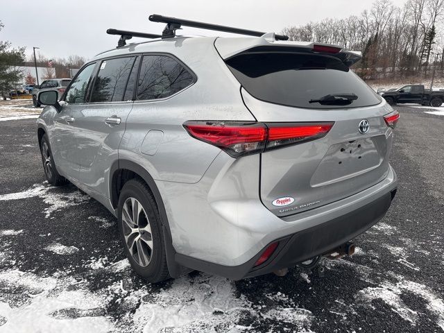 2020 Toyota Highlander Hybrid XLE