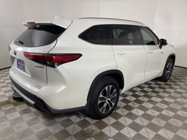 2020 Toyota Highlander Hybrid XLE