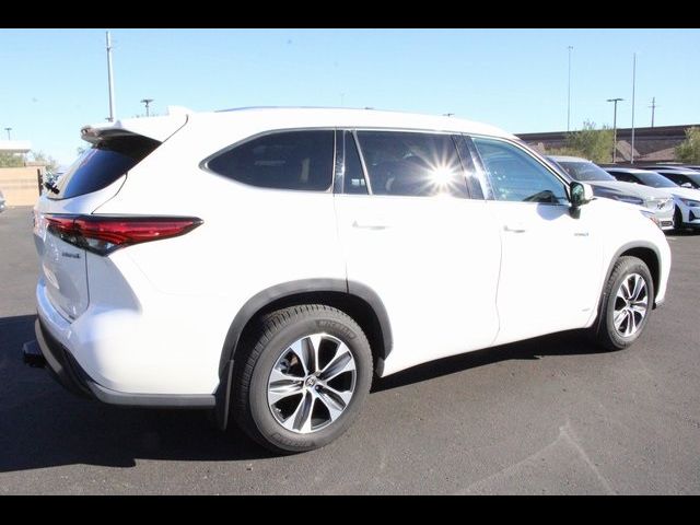 2020 Toyota Highlander Hybrid XLE