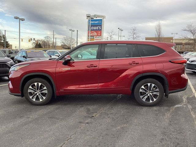 2020 Toyota Highlander Hybrid XLE