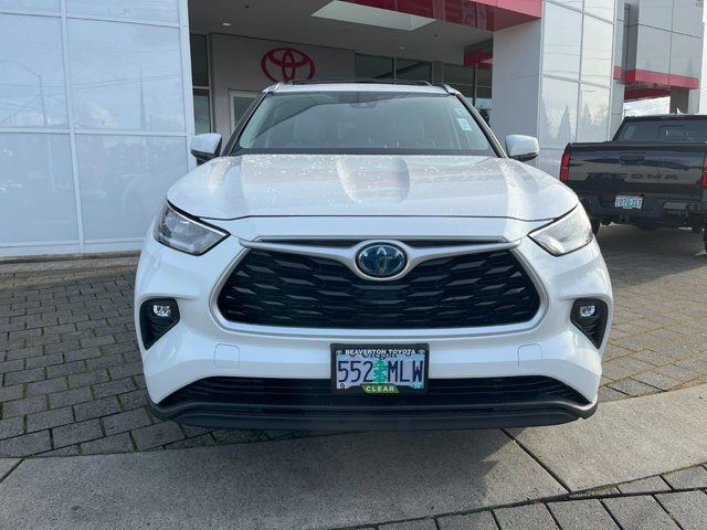 2020 Toyota Highlander Hybrid XLE