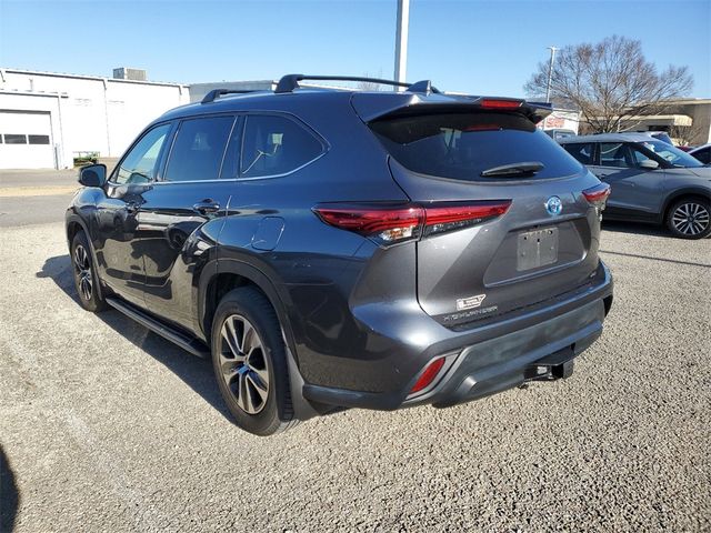 2020 Toyota Highlander Hybrid XLE