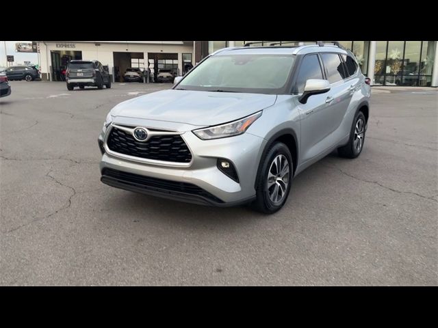 2020 Toyota Highlander Hybrid XLE