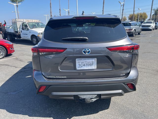 2020 Toyota Highlander Hybrid XLE