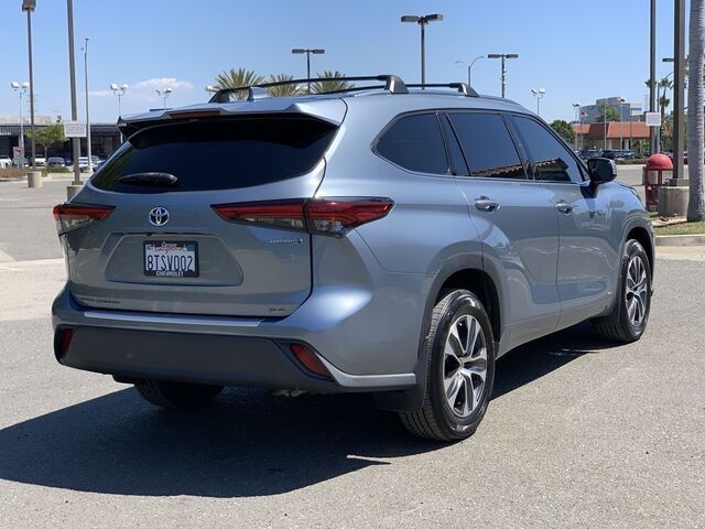 2020 Toyota Highlander Hybrid XLE