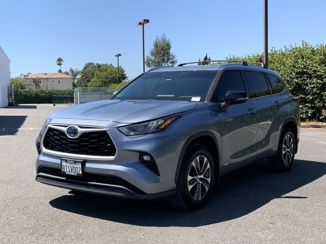 2020 Toyota Highlander Hybrid XLE