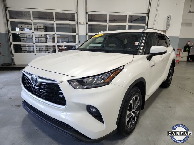 2020 Toyota Highlander Hybrid XLE