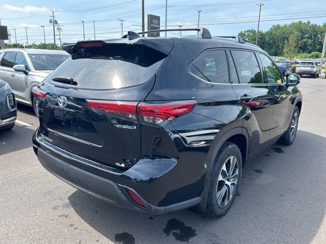 2020 Toyota Highlander Hybrid XLE