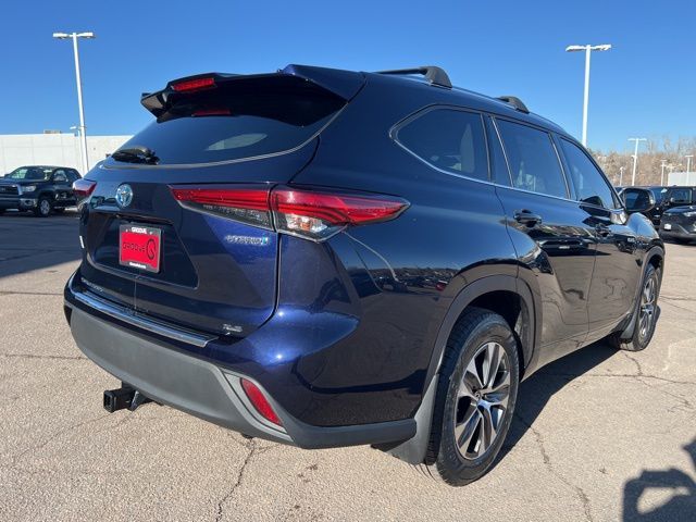 2020 Toyota Highlander Hybrid XLE