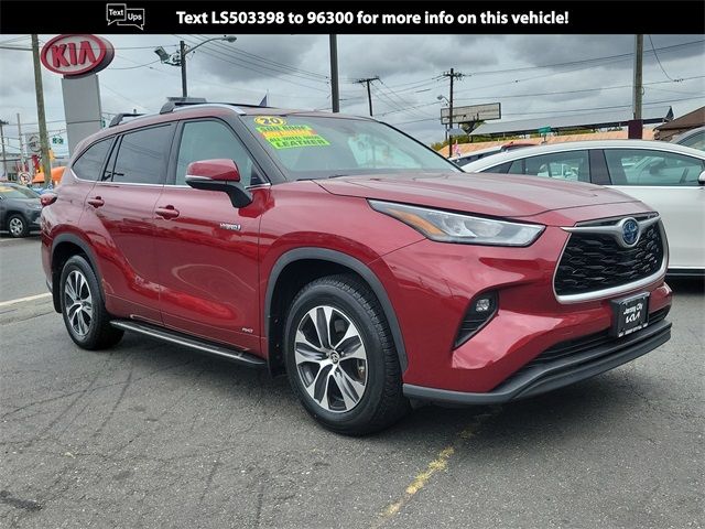 2020 Toyota Highlander Hybrid XLE