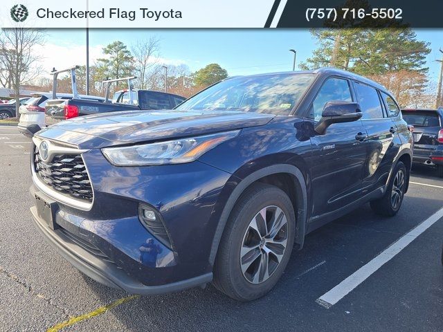 2020 Toyota Highlander Hybrid XLE